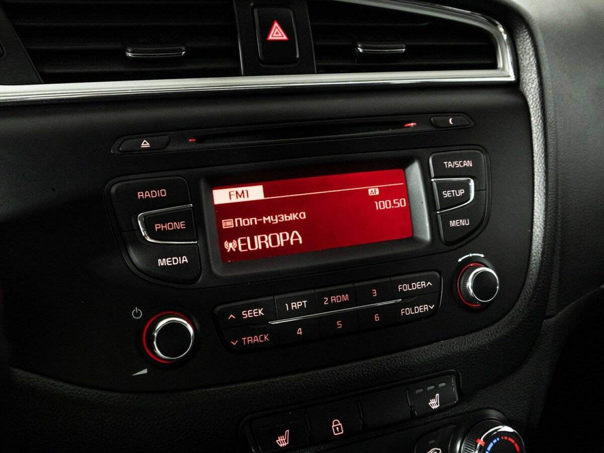 Kia Ceed б/у, 2016, Автоматическая. Фото: #16