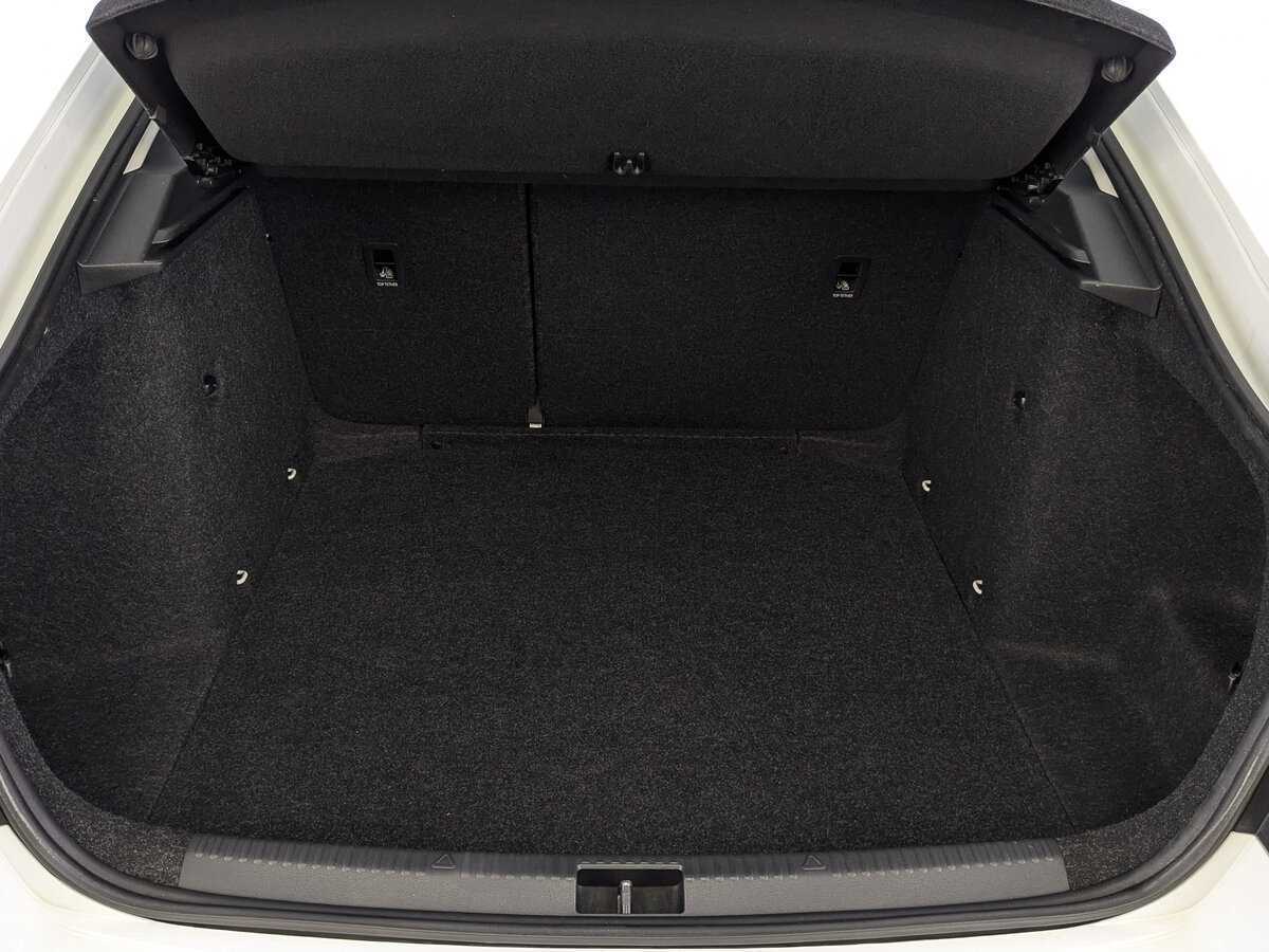 Skoda Octavia б/у, 2019, Автоматическая. Фото: #9