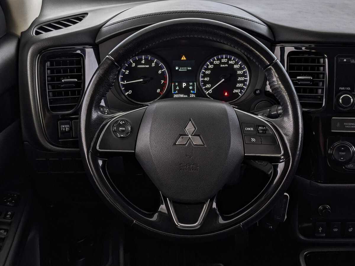 Mitsubishi Outlander б/у, 2018, Вариатор. Фото: #17