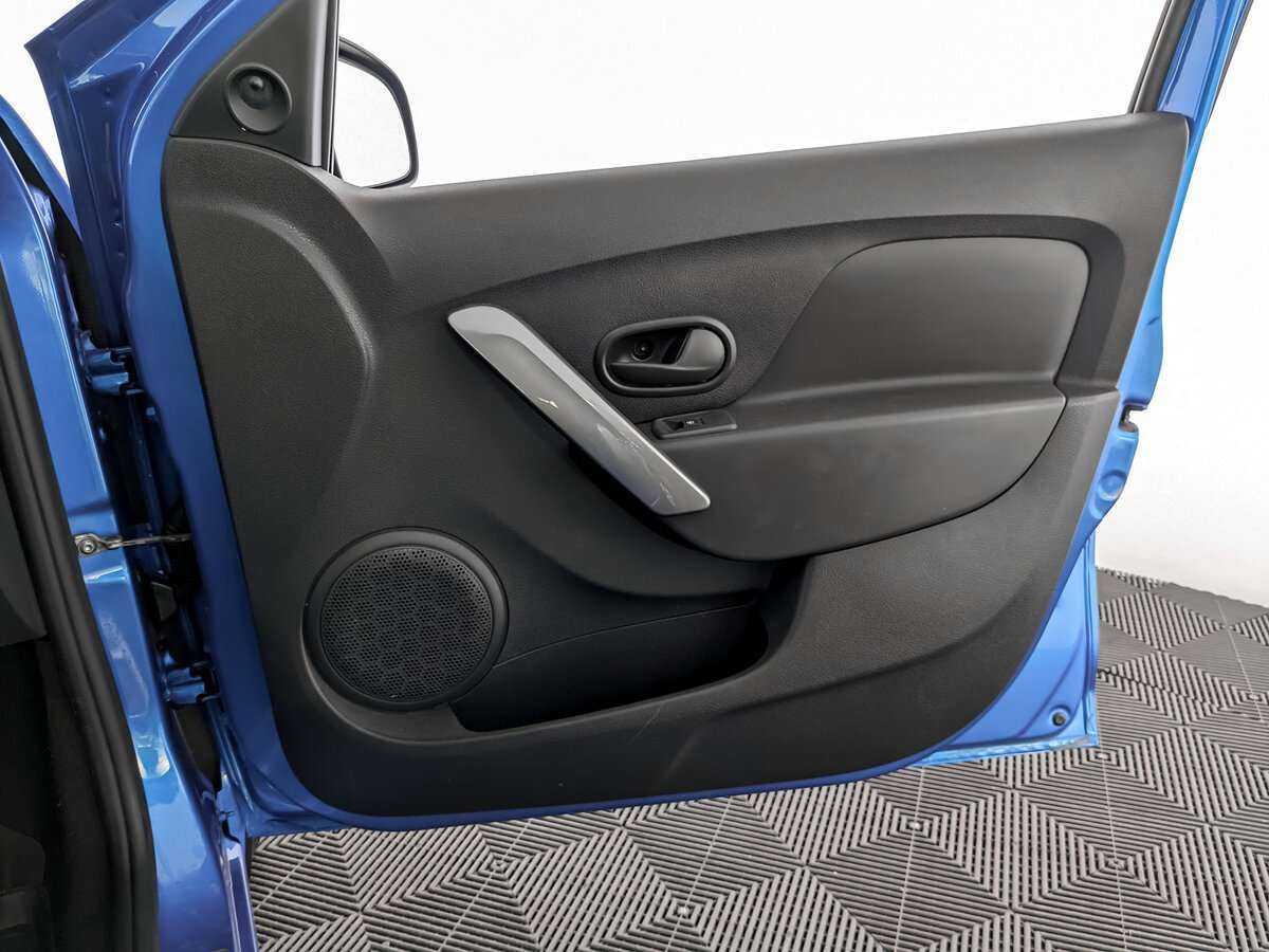 Renault Logan б/у, 2017, Автоматическая. Фото: #19