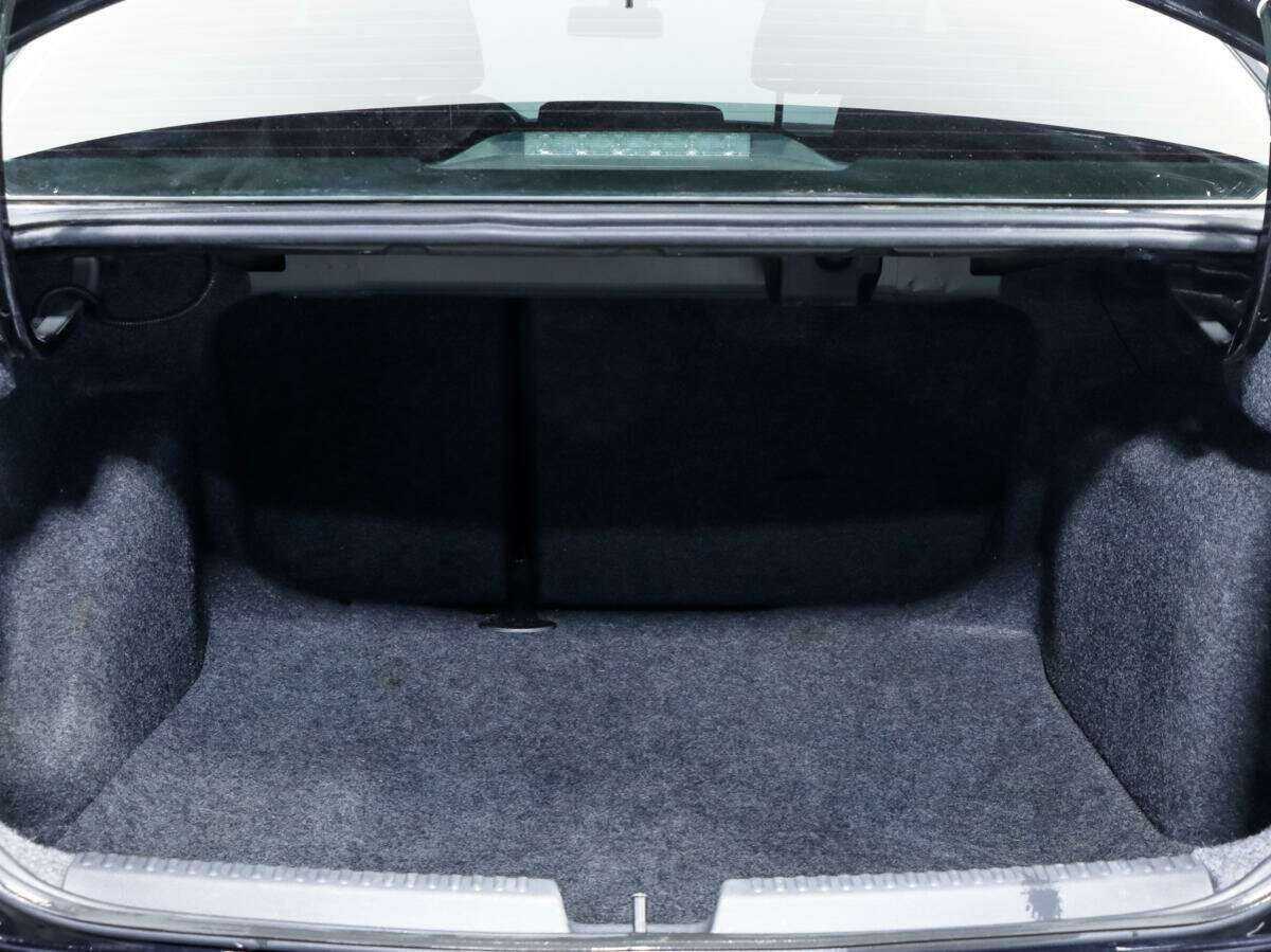 Volkswagen Polo б/у, 2015, Автоматическая. Фото: #11