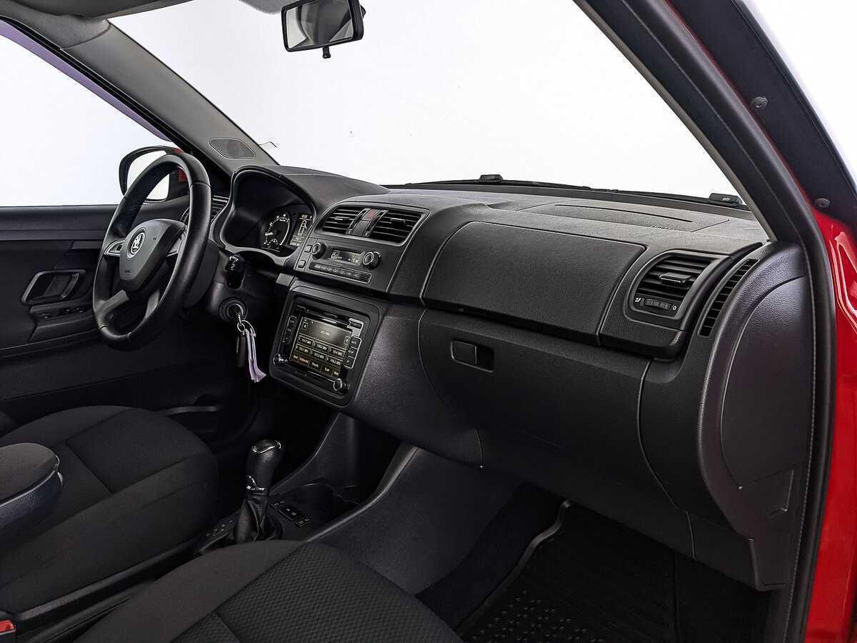 Skoda Fabia б/у, 2013, Автоматическая. Фото: #12