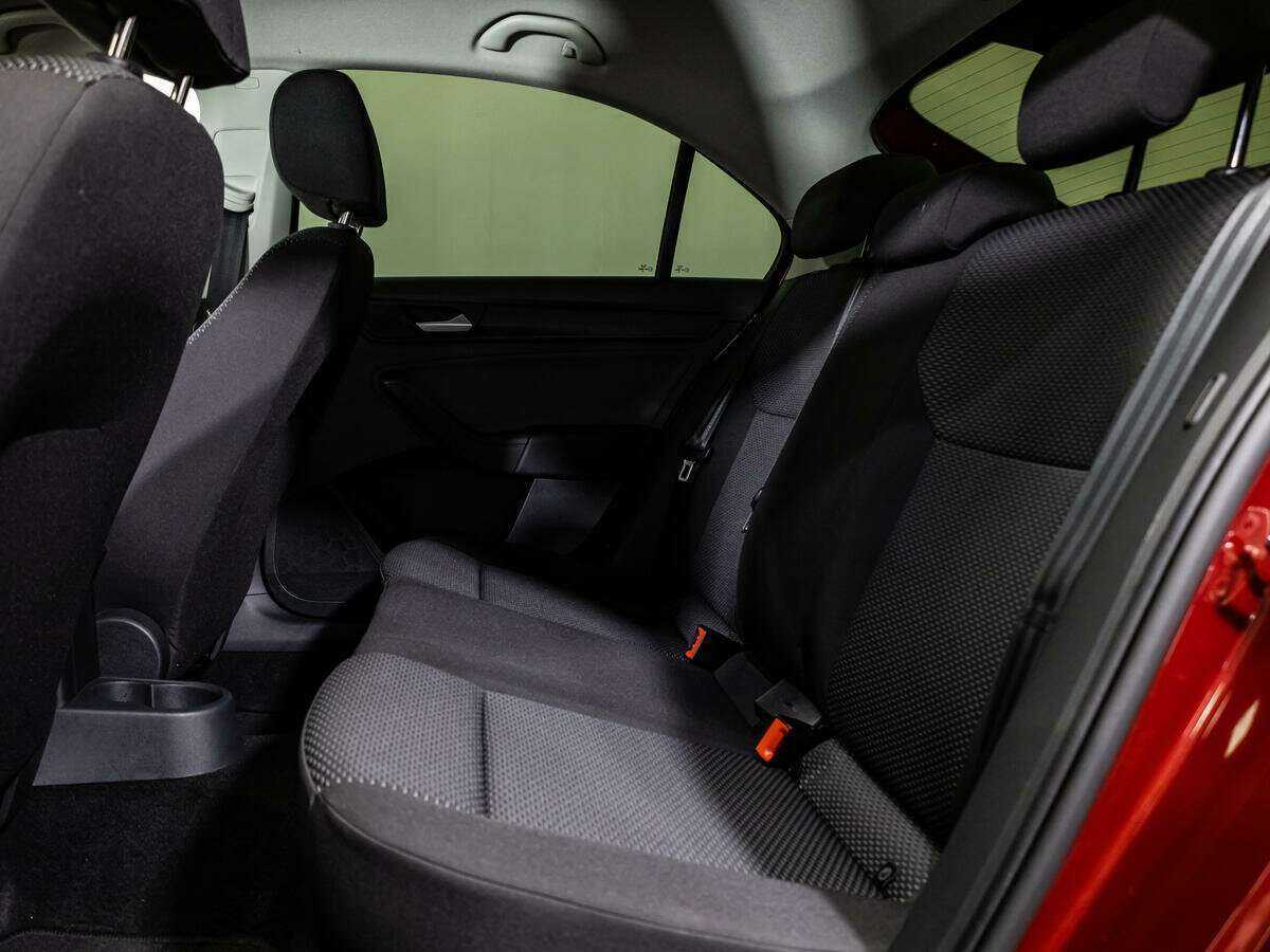 Volkswagen Polo б/у, 2020, Автоматическая. Фото: #9