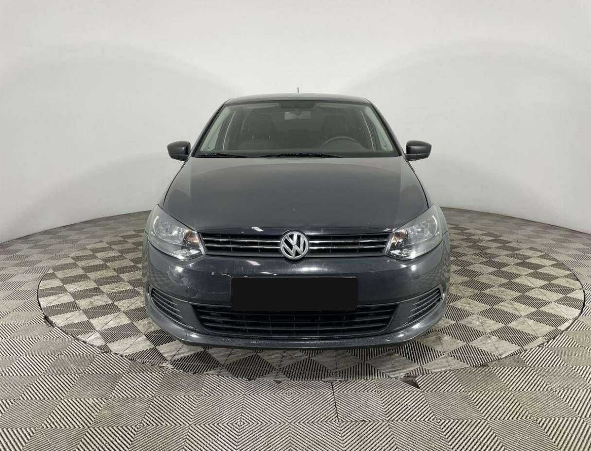 Volkswagen Polo б/у, 2013, Механическая. Фото: #1