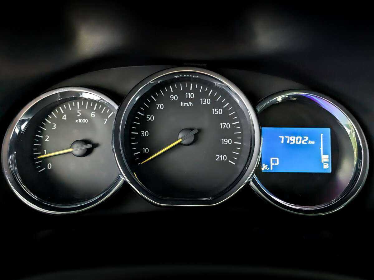 Renault Logan б/у, 2017, Автоматическая. Фото: #10