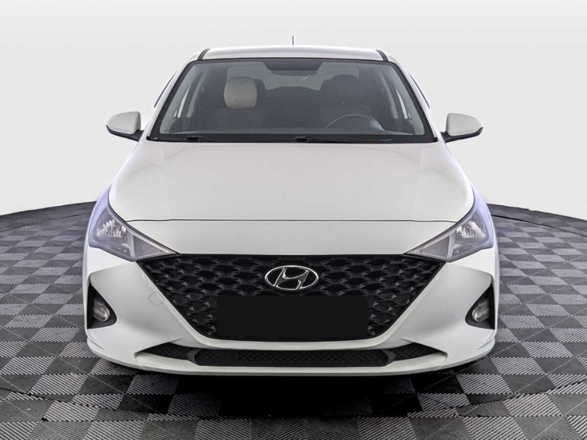 Hyundai Solaris б/у, 2020, Механическая. Фото: #1