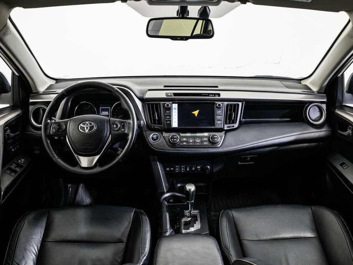 Toyota RAV4 б/у, 2018, Автоматическая. Фото: #10