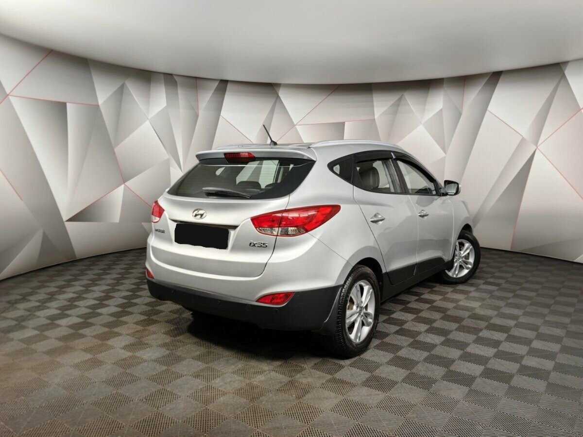 Hyundai ix35 б/у, 2012, Автоматическая. Фото: #1