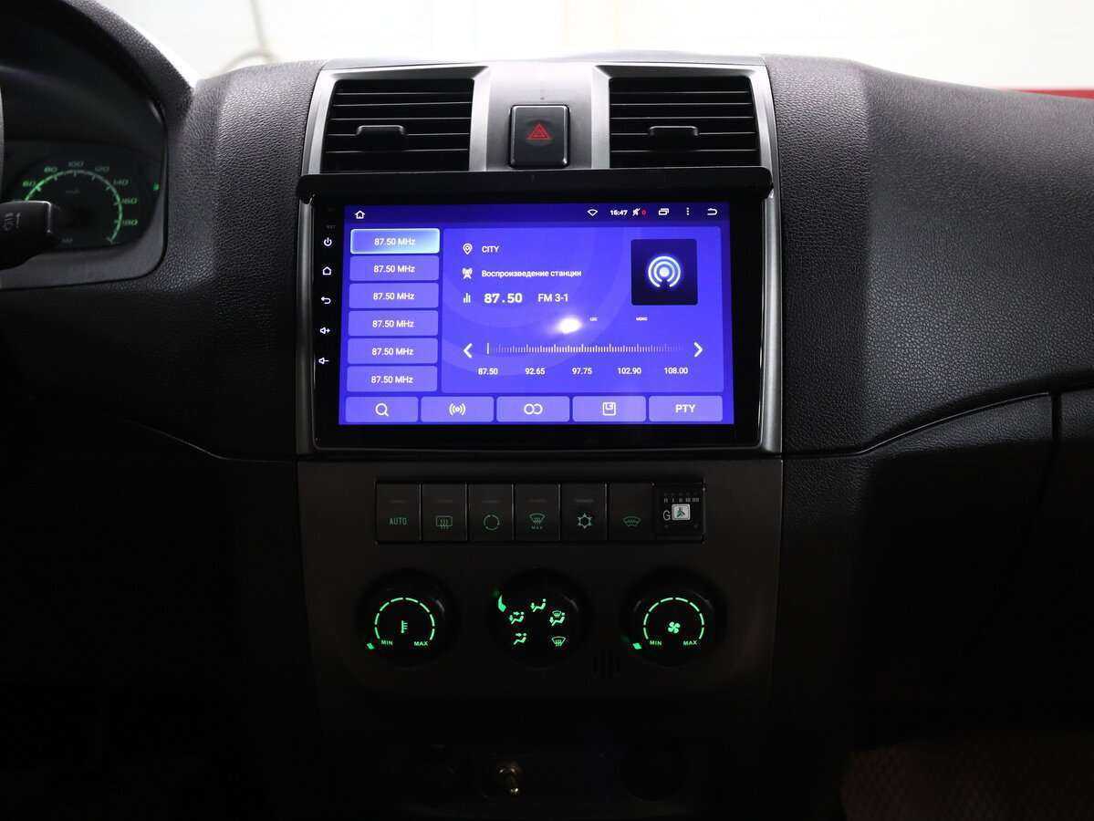 УАЗ Patriot б/у, 2014, Механическая. Фото: #16