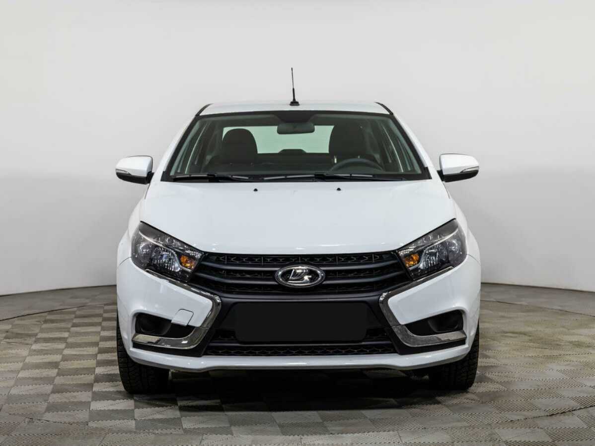Lada (ВАЗ) Vesta б/у, 2022, Механическая. Фото: #1