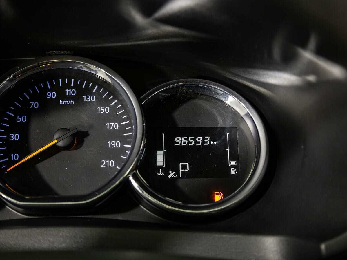 Renault Logan б/у, 2019, Автоматическая. Фото: #9