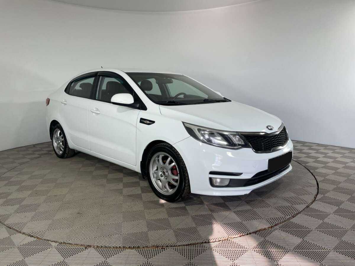 Kia Rio б/у, 2015, Автоматическая. Фото: #2