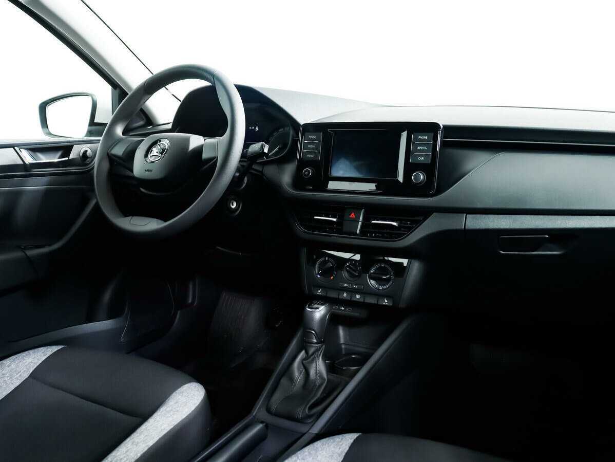 Skoda Rapid б/у, 2020, Механическая. Фото: #6