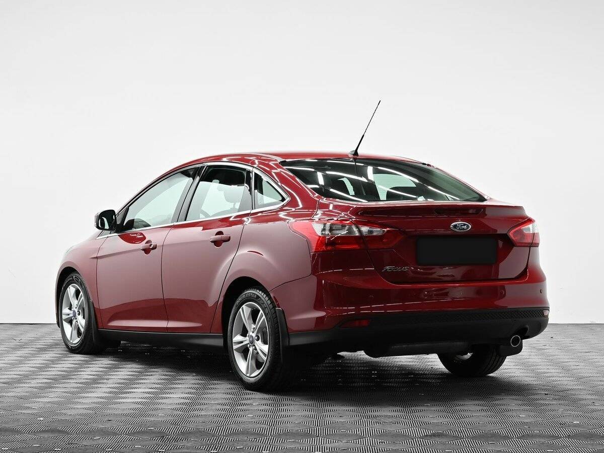 Ford Focus б/у, 2012, Роботизированная. Фото: #1