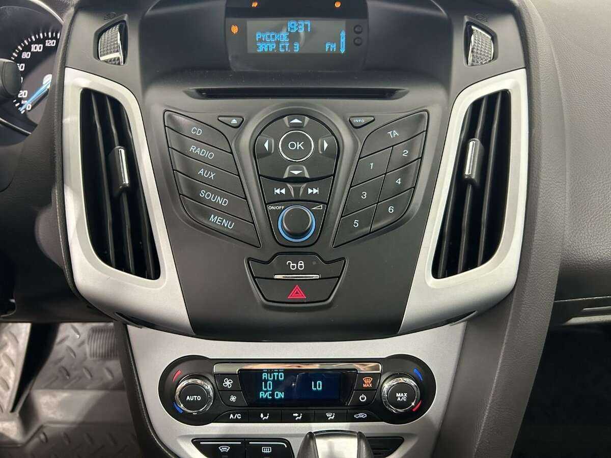 Ford Focus б/у, 2014, Роботизированная. Фото: #11