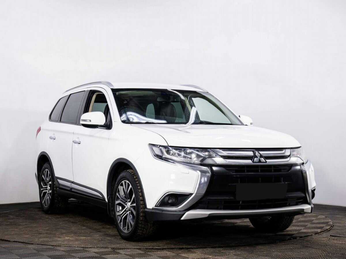 Mitsubishi Outlander б/у, 2016, Вариатор. Фото: #2