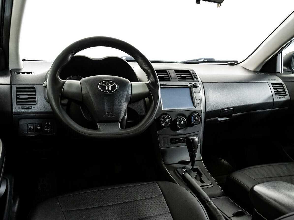 Toyota Corolla б/у, 2012, Автоматическая. Фото: #10