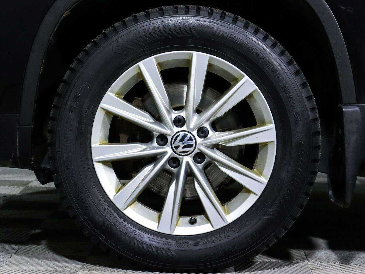 Volkswagen Tiguan б/у, 2012, Автоматическая. Фото: #14
