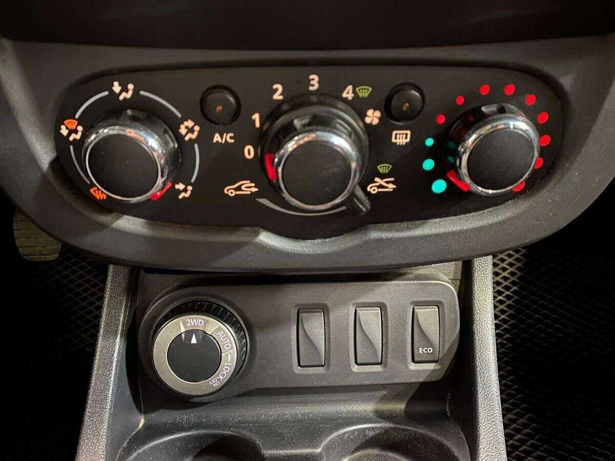 Renault Duster б/у, 2015, Механическая. Фото: #12