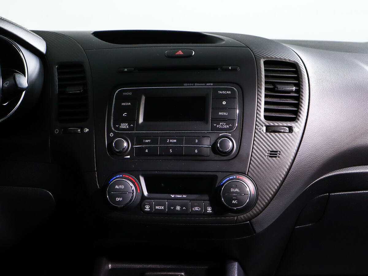 Kia Cerato б/у, 2015, Автоматическая. Фото: #12
