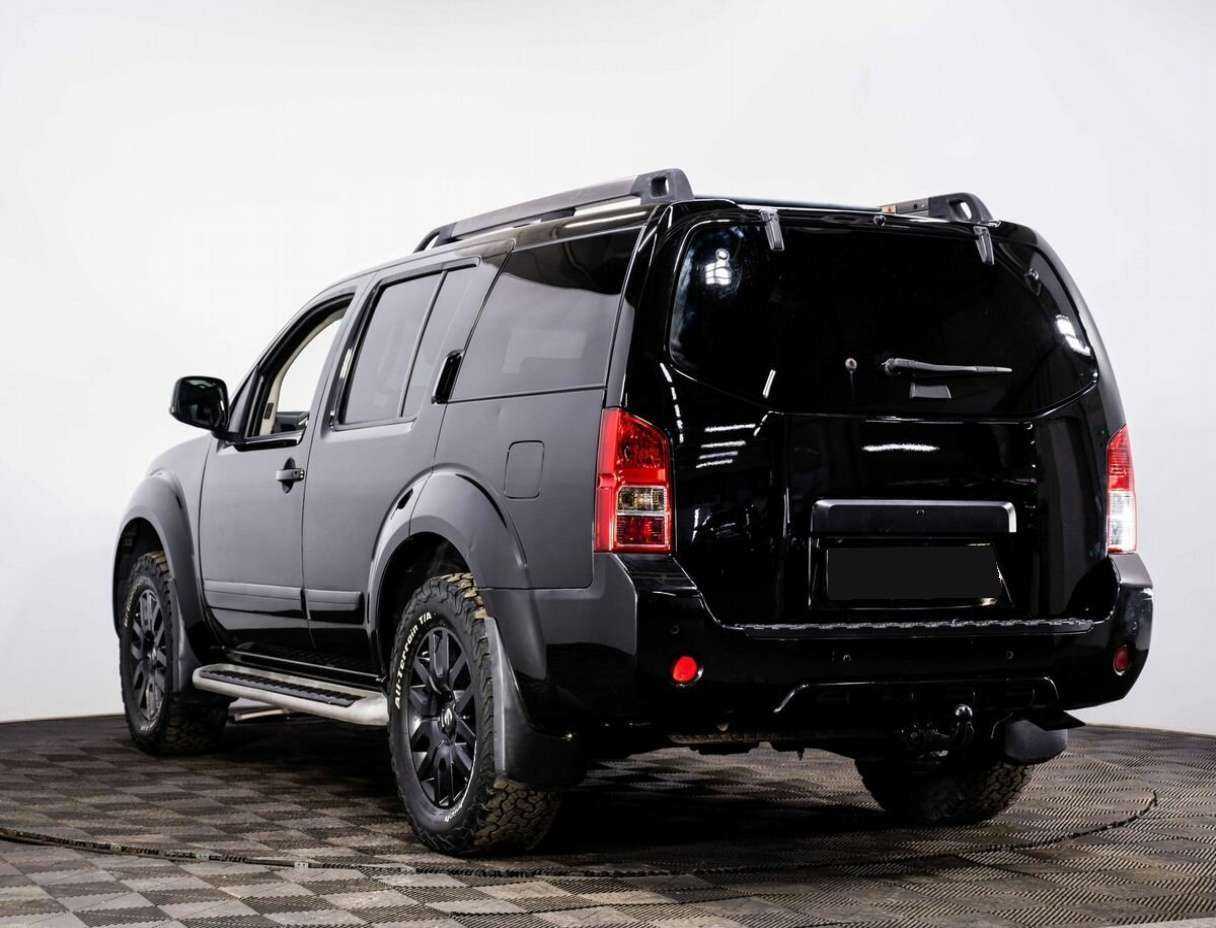 Nissan Pathfinder б/у, 2013, Автоматическая. Фото: #3