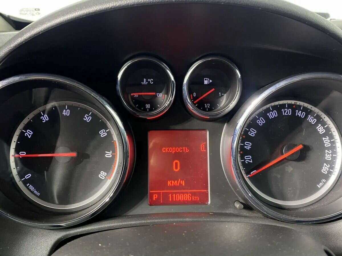 Opel Astra б/у, 2012, Автоматическая. Фото: #14