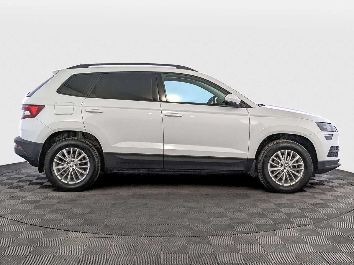 Skoda Karoq б/у, 2022, Автоматическая. Фото: #3