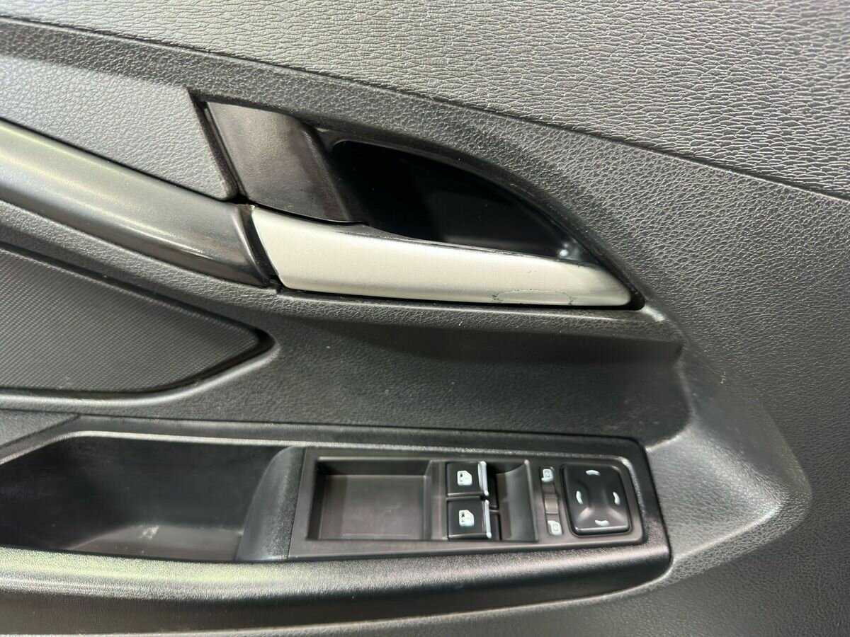 Lada (ВАЗ) Vesta б/у, 2016, Механическая. Фото: #13