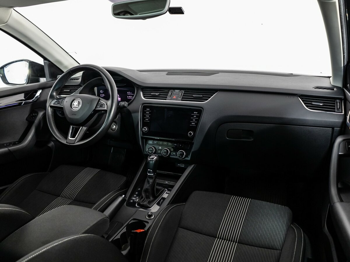 Skoda Octavia б/у, 2019, Роботизированная. Фото: #6