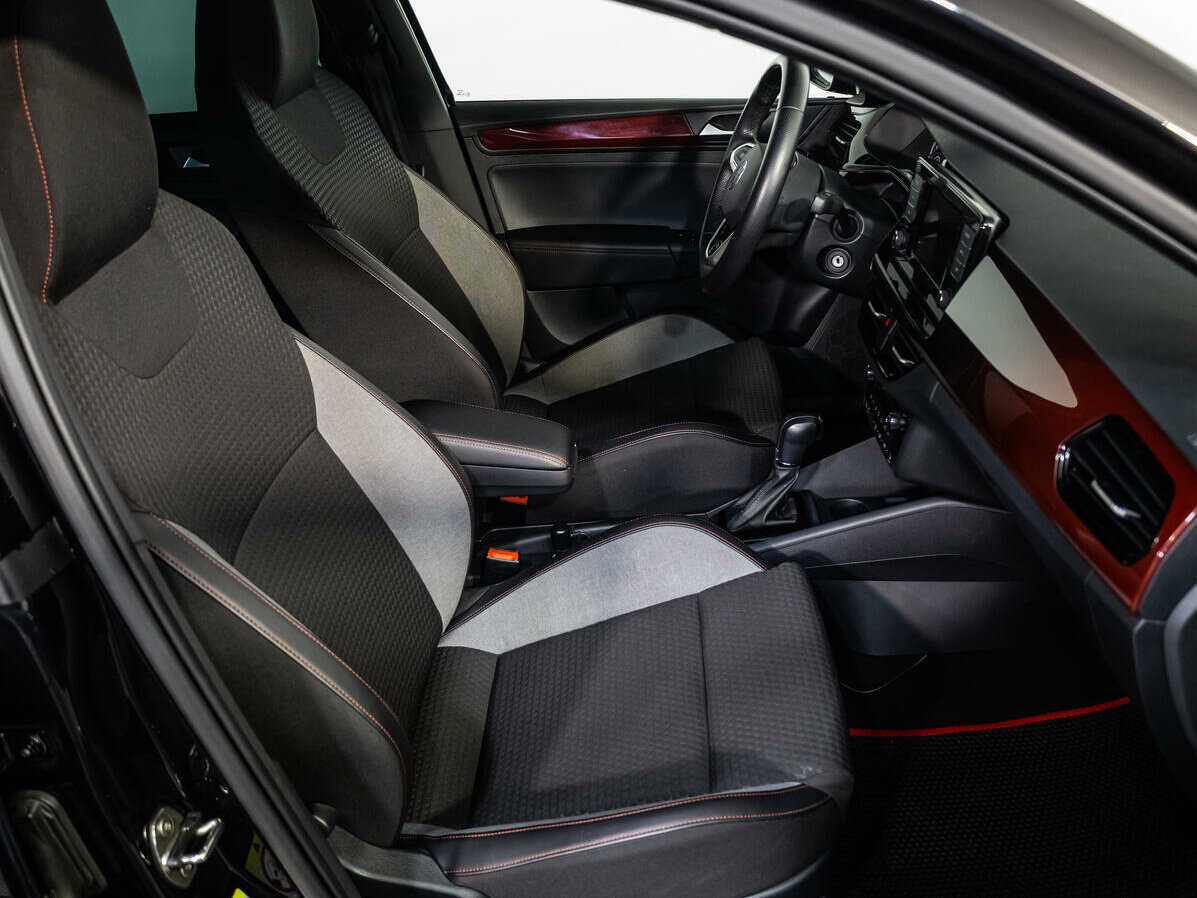 Volkswagen Polo б/у, 2021, Автоматическая. Фото: #7