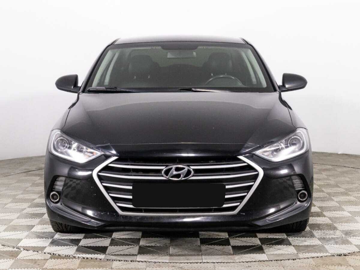 Hyundai Elantra б/у, 2017, Механическая. Фото: #1