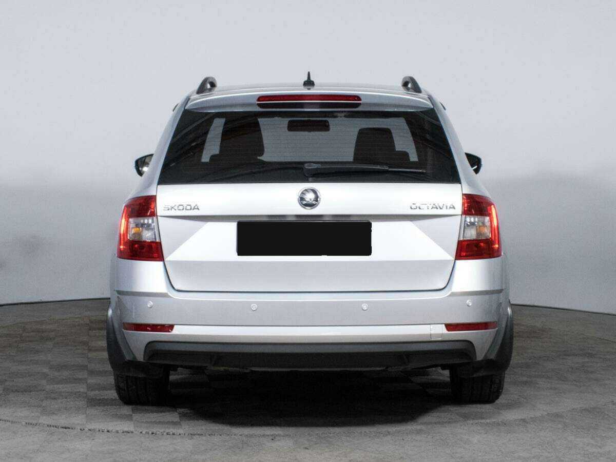 Skoda Octavia б/у, 2018, Автоматическая. Фото: #5