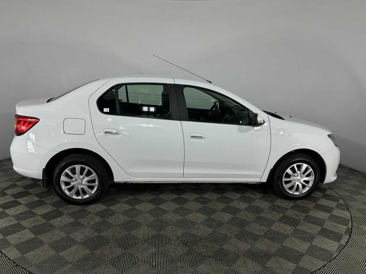 Renault Logan б/у, 2016, Автоматическая. Фото: #3