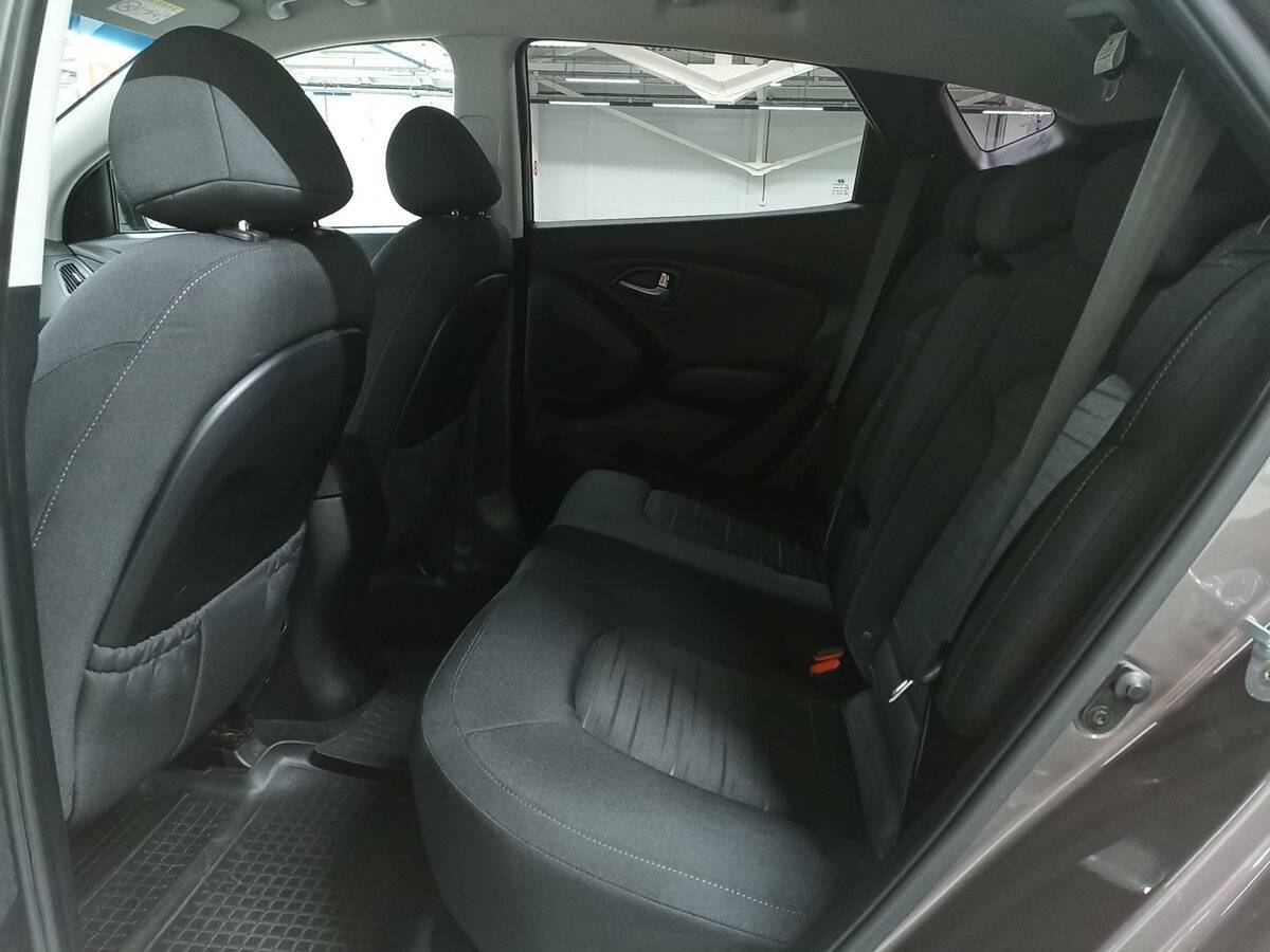 Hyundai ix35 б/у, 2014, Автоматическая. Фото: #11