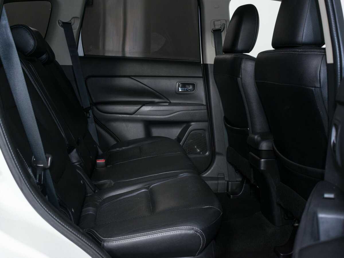 Mitsubishi Outlander б/у, 2013, Вариатор. Фото: #10