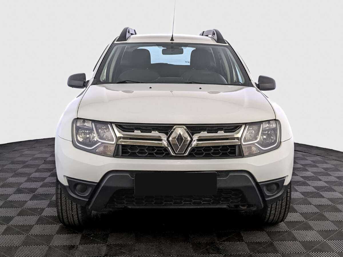 Renault Duster б/у, 2016, Механическая. Фото: #1