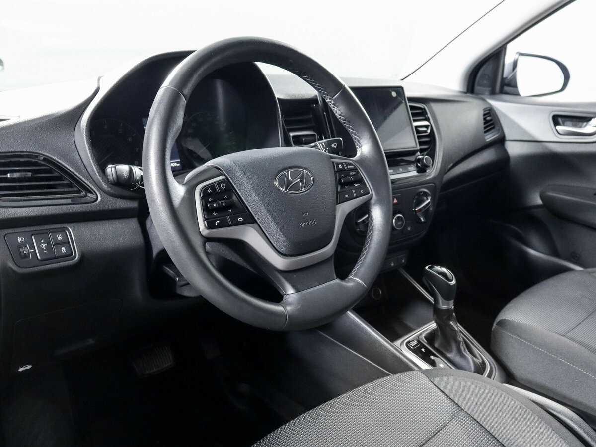 Hyundai Solaris б/у, 2020, Автоматическая. Фото: #9