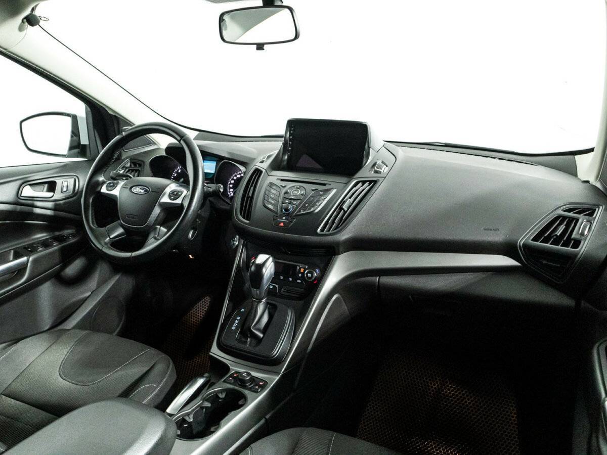Ford Kuga б/у, 2016, Автоматическая. Фото: #8