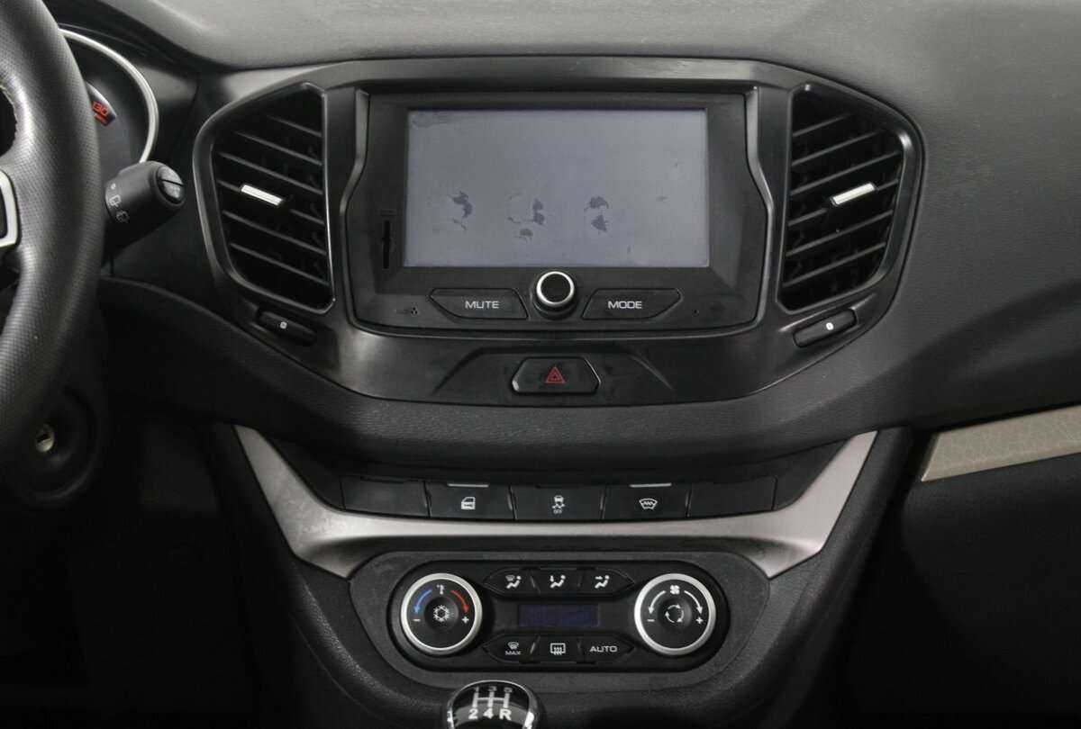 Lada (ВАЗ) Vesta б/у, 2020, Механическая. Фото: #8