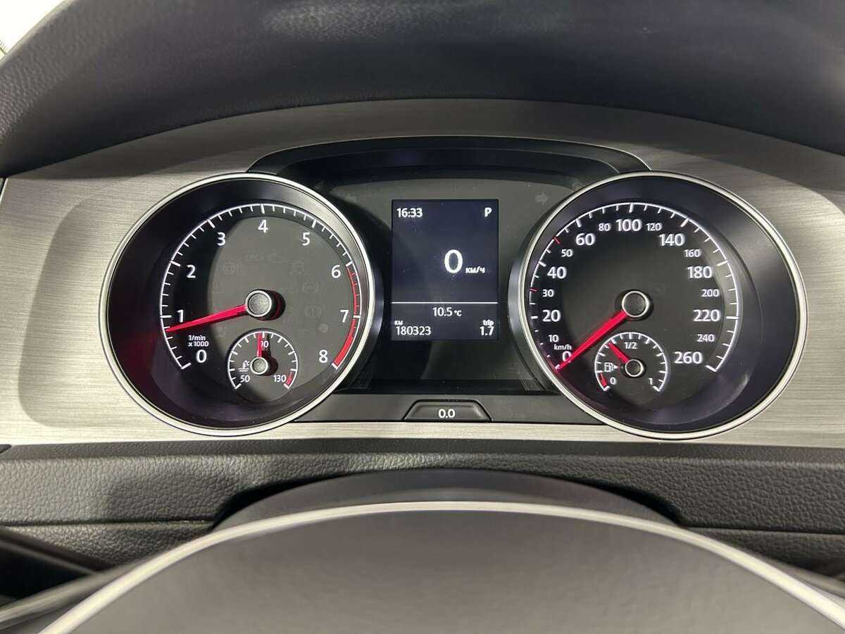 Volkswagen Golf б/у, 2015, Роботизированная. Фото: #10