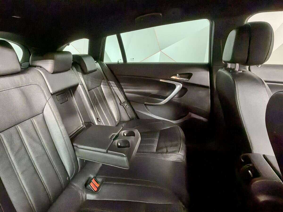 Opel Insignia б/у, 2013, Автоматическая. Фото: #12