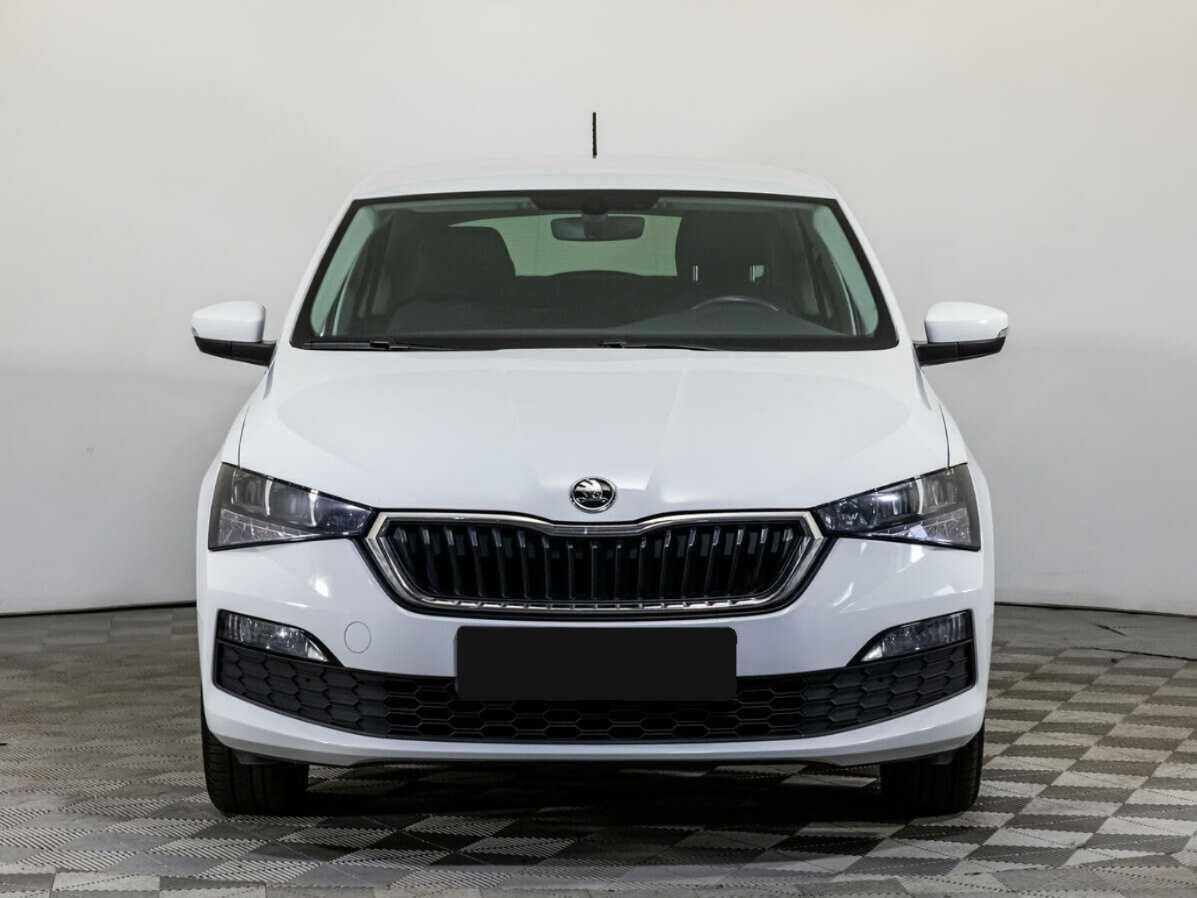 Skoda Rapid б/у, 2020, Роботизированная. Фото: #1