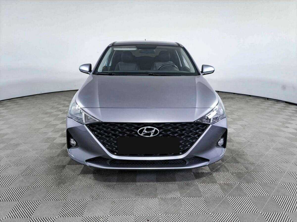 Hyundai Solaris б/у, 2021, Механическая. Фото: #1