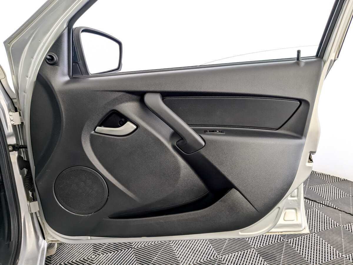 Lada (ВАЗ) Granta б/у, 2018, Механическая. Фото: #19