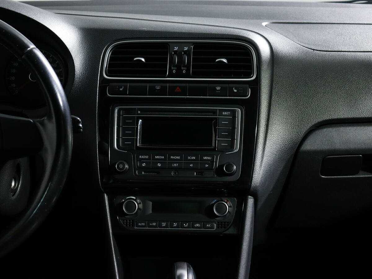 Volkswagen Polo б/у, 2014, Автоматическая. Фото: #11