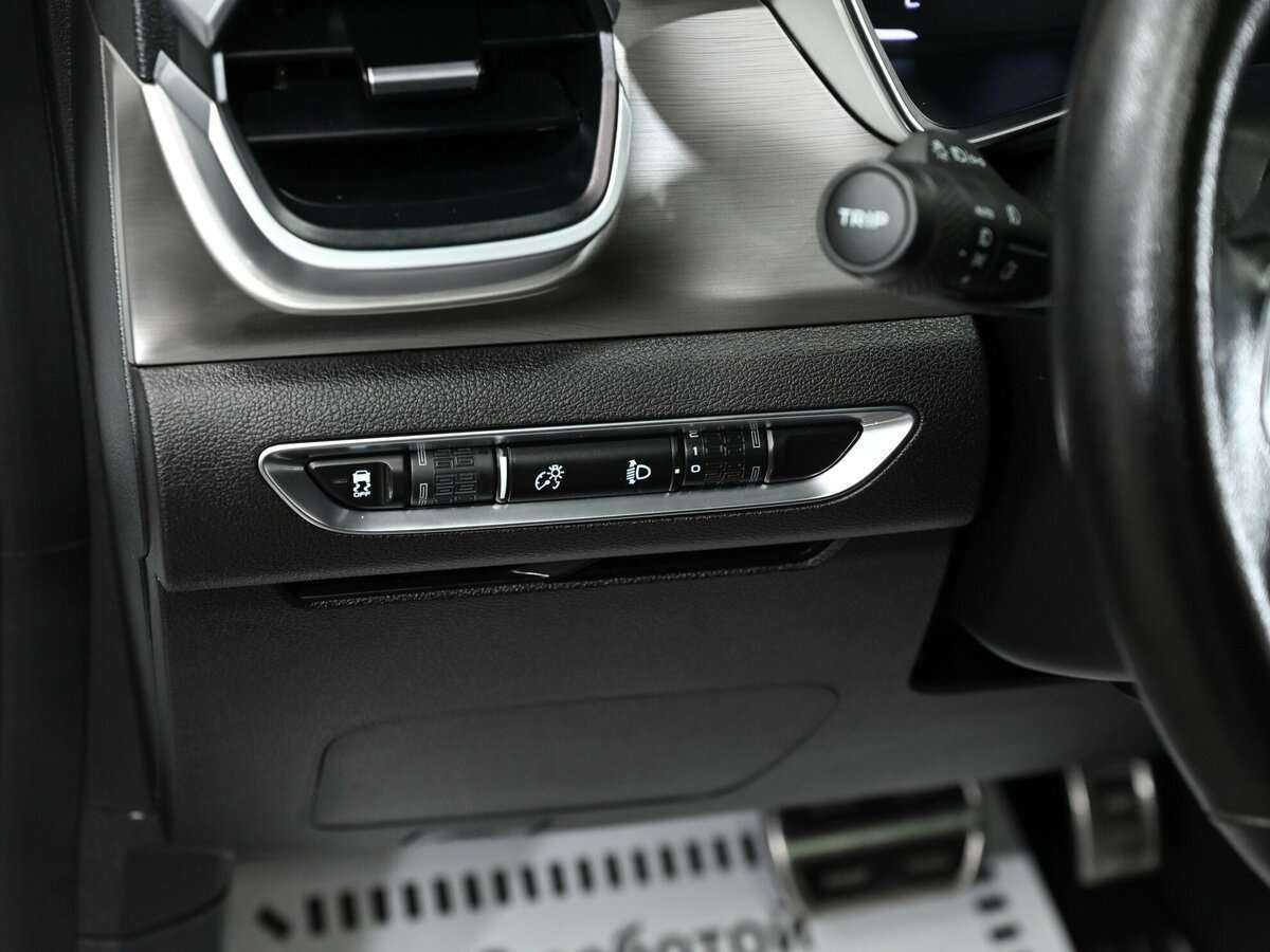 Geely Coolray б/у, 2020, Роботизированная. Фото: #12