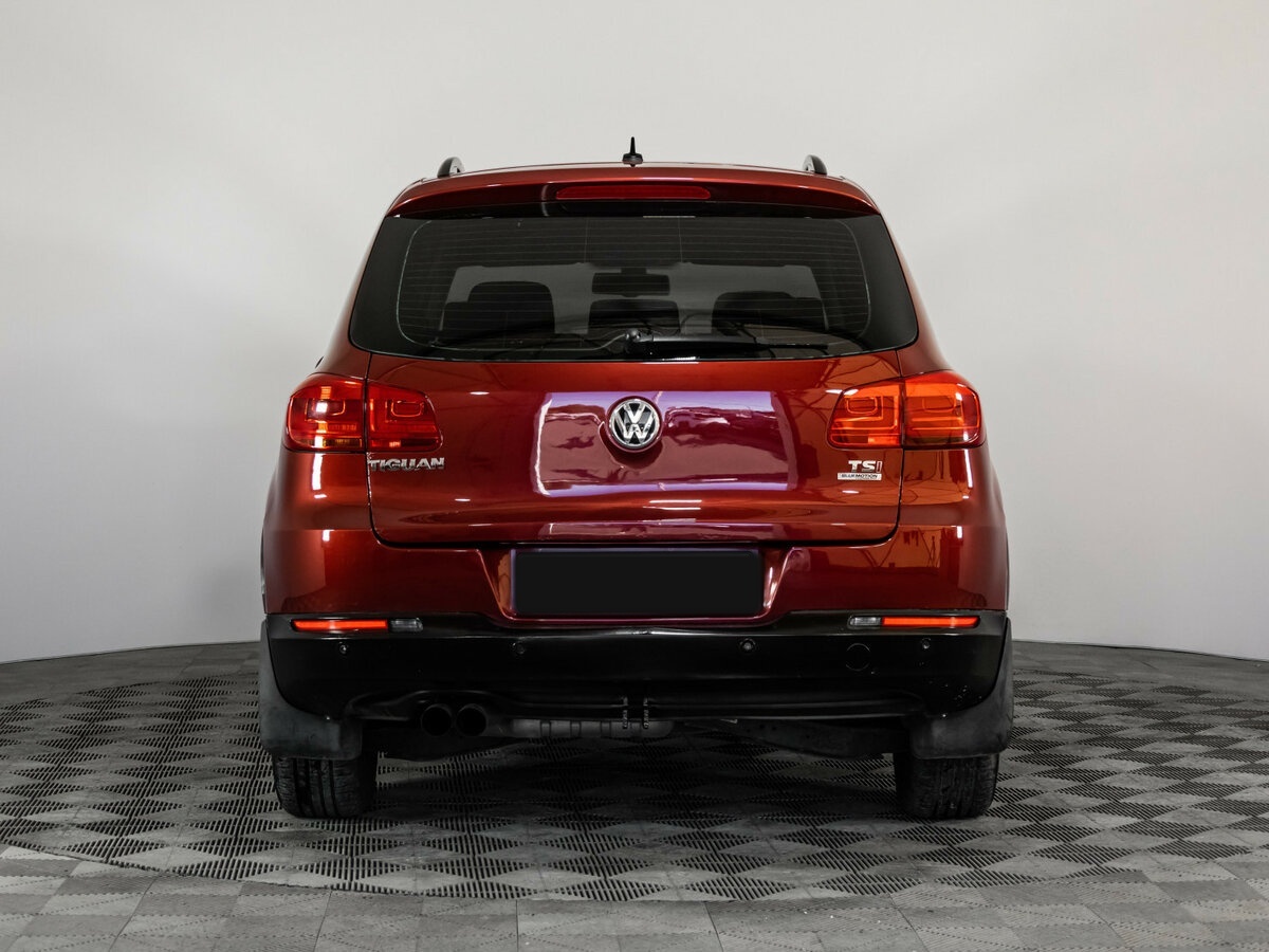 Volkswagen Tiguan б/у, 2012, Механическая. Фото: #4