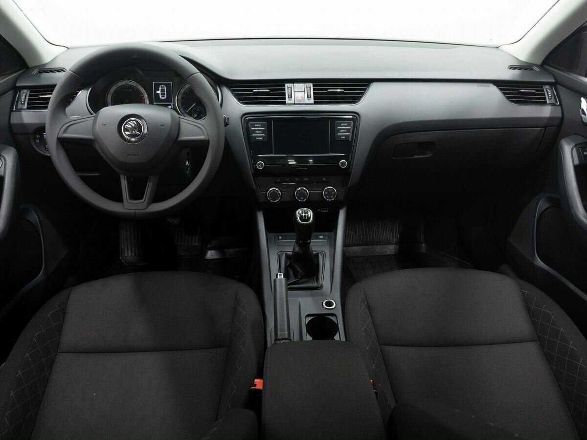 Skoda Octavia б/у, 2019, Механическая. Фото: #20