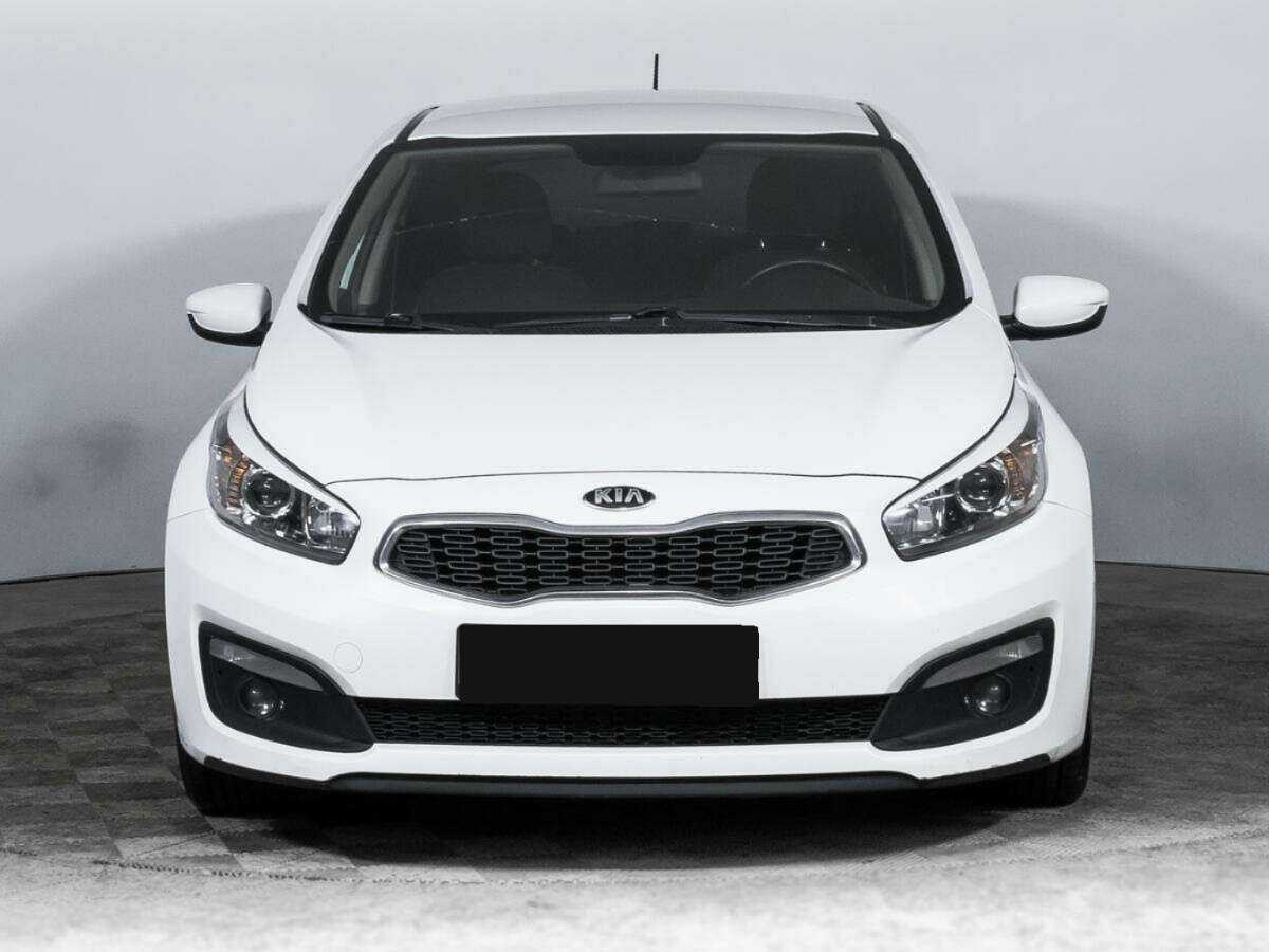 Kia Ceed б/у, 2016, Автоматическая. Фото: #1