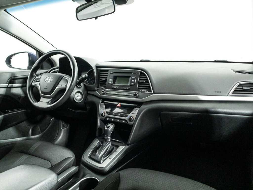 Hyundai Elantra б/у, 2017, Автоматическая. Фото: #8